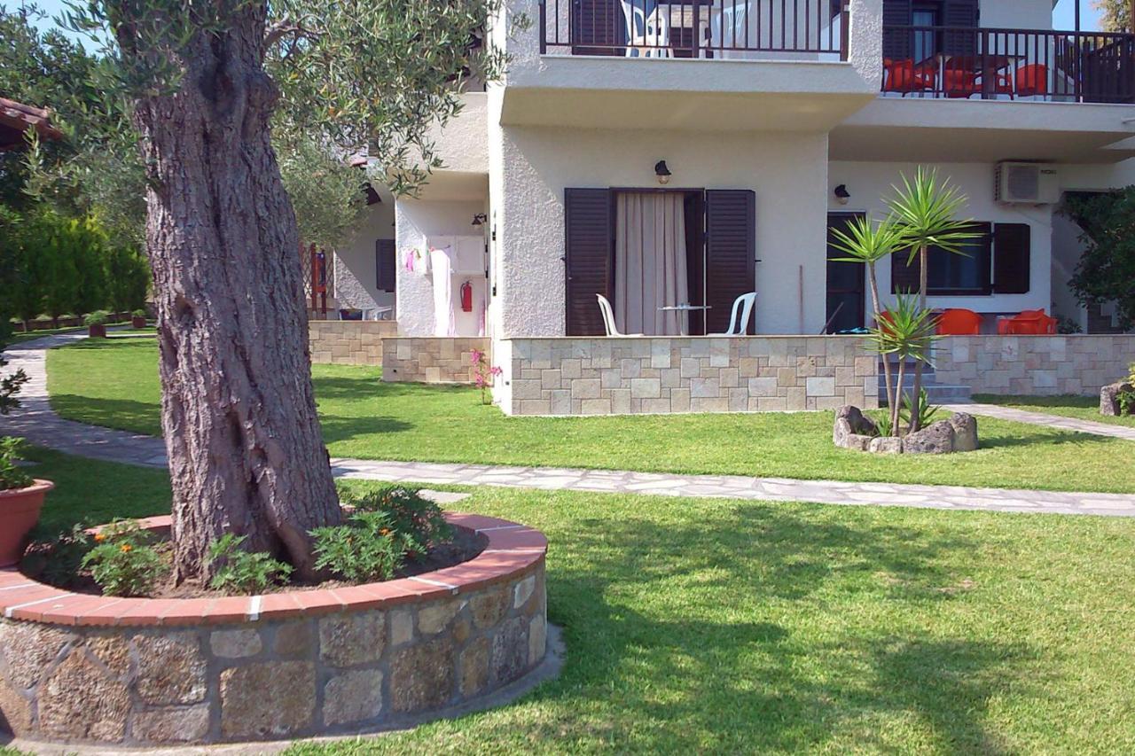 Villa Alexandra Suites Polychrono Dış mekan fotoğraf