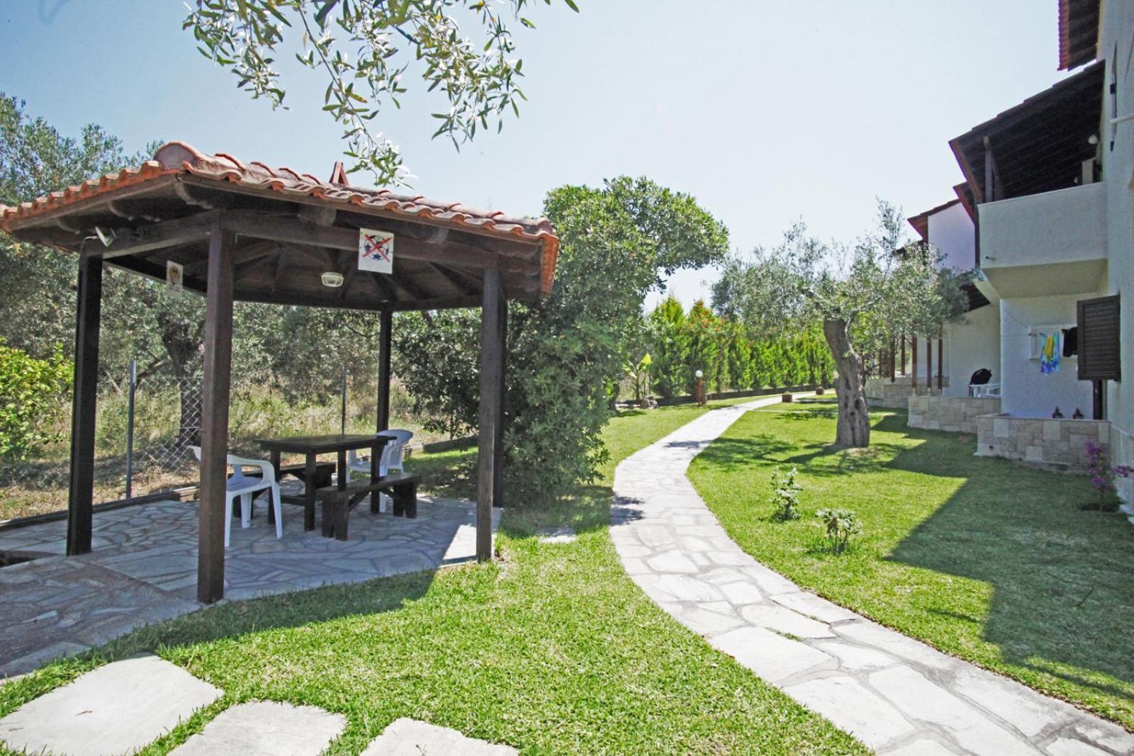 Villa Alexandra Suites Polychrono Dış mekan fotoğraf